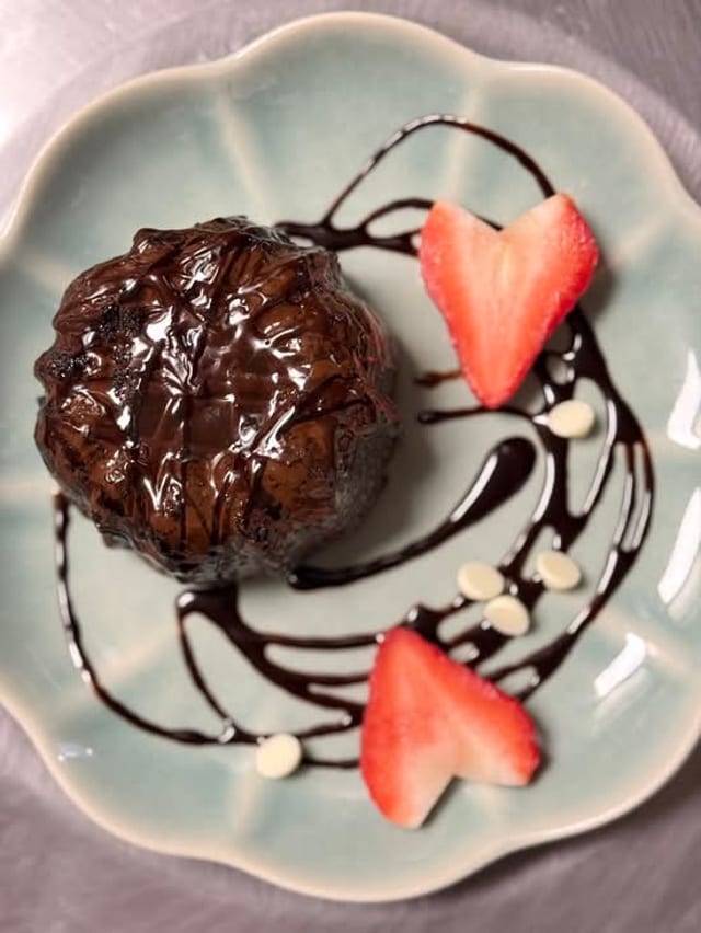 Molten Chocolate Cake (No Ice Cream).